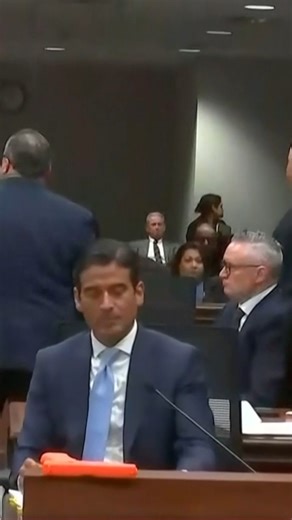 🧑‍⚖️Momentos de tensión durante audiencia contra expolicía de escuela en Uvalde. | AL ROJO VIVO