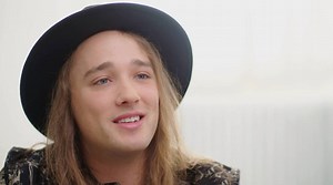 26K views · 242 reactions | Découvrez un moment qui compte dans l'évolution et la carrière musicale de Travis Cormier... | La Voix | Facebook