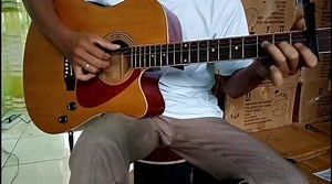 UPUAN by Gloc-9 // fingerstyle guitar cover Nakailang video taking na pero may sabit pa din🤧 Youtube link: https://youtu.be/mBSjS_XuLeg #upuan #gloc9 #fingerstyle #guitar #supportlocal #fingerstyleguitarmusic | FingerStyle GuitarMusic