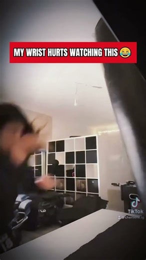 Bare Hand Heavy Bag Training INSANE Power #boxing