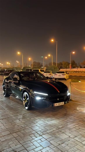 ‏#qatar #ferrari