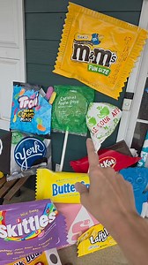 121K views · 5.3K reactions | DIY Giant Popeye Candy Sticks #Halloween #diyhalloween #handmadedecor #arttutorial #candydecor | Grace of Spades Designs | Facebook