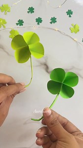 So Easy! Mini Paper Shamrocks 💚 . . #shamrock #easycrafts #papercrafts #christmas2025 | Aureliarts