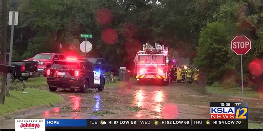 Beverly community in Texarkana picking up the pieces after Beryl