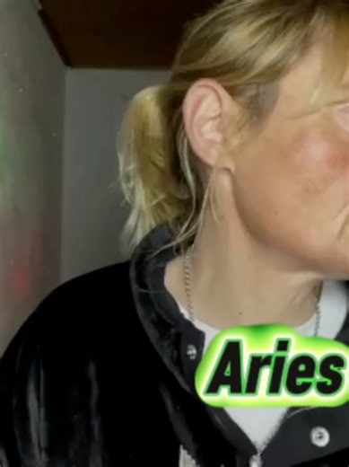 Aries Horoscope Today: Daily Zodiac & Tarot Insight
