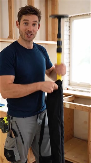Effortless DIY with a 2.8m Telescoping Pole