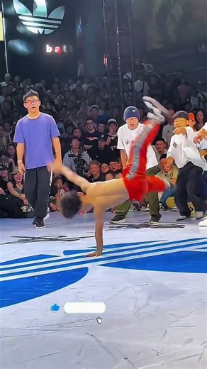 world best Viral dance video | Hip hop dance Tutorial in public place #dance #battledance