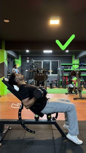 Incline bench dB curl#motivation #health #fitness