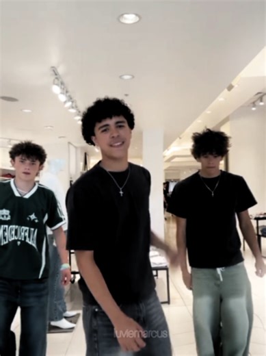 Marcus Johnson Edit – Creative Video Compilation