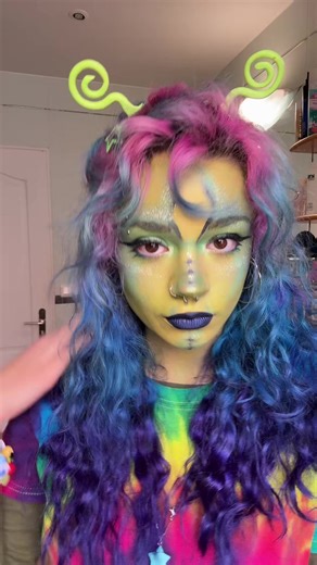 Just got home 😞 #aliengirl #alienmakeup #alien | alien makeup