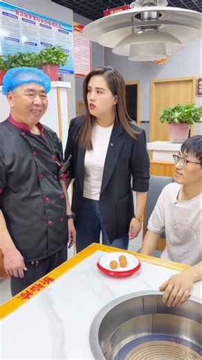 😂You will laugh after seeing the strange incident at the hotel🤫🎉🏆#trending #funny