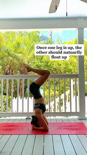 Tips for getting into headstand! Let me know if you guys like the tutorials and want more!😊 #yoga #yogatips #GetFit #ThisIsBliss #tutorial #wellness