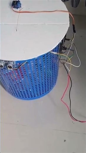 arduibo smart dustbin #arduino #smartdustbin #arduinoproject