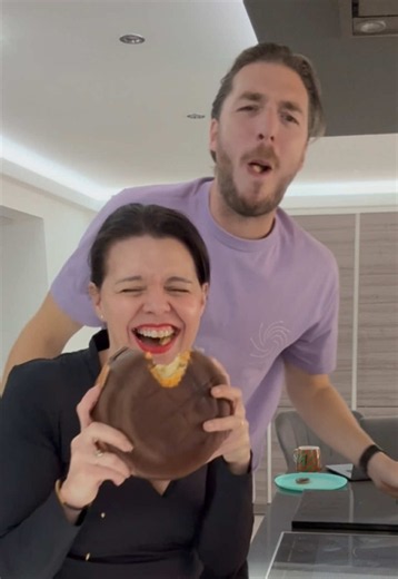 Trying to Eat a GIANT Jaffa Cake Without My Husband Knowing 🤣🎂 #prank #challenge #cake