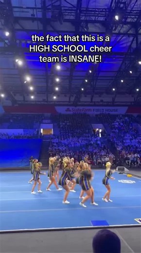 THE live oak varsity. vid from corner canyon 💙💙 #cheer #liveoakcheer #cheertok #cheerleading #schoolcheer