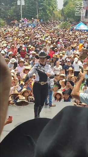 Milena Benites, fiestas de Elorza 2023 #diosprimero #musicallanera #joropoparaelmundo #venezuela #colombia #llanero #viral #milenabenites #2023 #elorza2023 #