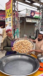 472K views · 5.8K reactions | Baba Kachalo | Mardan Most Famous Kachalo Peera | Kachalo Chaat | Bijlighar Mardan | Kp Food Diaries | Kp food diaries | Facebook