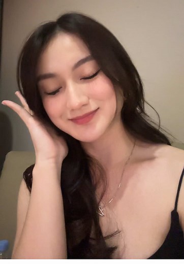 Exploding Egg Prank: Fun Indoor Moments