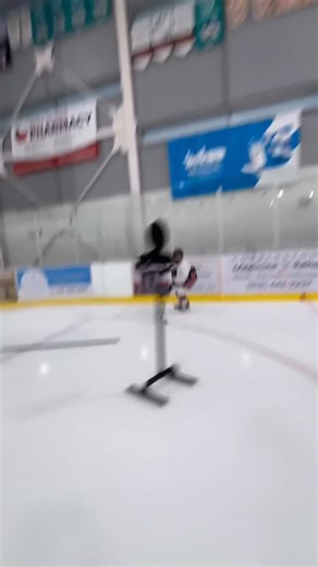 Justyn Martin on Instagram: "High Intensity Skills Training Evasive moves, Creative stick handling improving range of motion, Shooting from motion angles & more, Scanning the ice and Hockey IQ, Game Scenarios, Agility & foot-speed with pucks 2011 - 2012 - 2013 - 2014 - 2015 - 2016 - 2017 - 2018 year born athletes ATHLETES SEPARATED INTO SKILL SPECIFIC GROUPS - ALL INDIVIDUAL SKILLS Not for Beginners! #PowerSkating #Stickhandling #HockeyIQ #EdgeWork #SkatingCoach #ShootingDrills #HockeyCoach #Ski