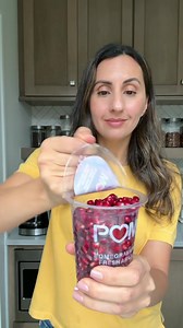 3.7M views · 10K reactions | A sample lunchbox of how to encourage kids to eat through the seasons and try different foods, textures and flavors. Save this video and try it with your kids (or yourself!)  #lunchideas #lunchboxideas #momsofinstagram #eattheseasons | Feel Good Foodie | Facebook