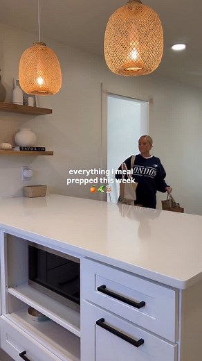 Everything I meal prepped this week! 🍊🥒👩🏼‍🍳 I’ll be sharing weekly recipe round ups on my substack and you can subscribe at the link in my bio! - @namawell J2 juicer (code MAKAYLA10) - @caraway_home (code MAKAYLASMUCKER10) #cookwithme #mealprep #mealprepideas #recipes | Makayla Smucker