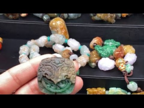 翡翠/翡翠直播/翡翠私人訂製/緬甸翡翠原石/翡翠玲珑美玉专业珠宝直播每天为您优选天然翡翠，南红，黄龙玉，彩色宝石，等珠宝精品，品质保证，一物一证，支持全球复检。#翡翠老店 #保质保真 #诚信经营