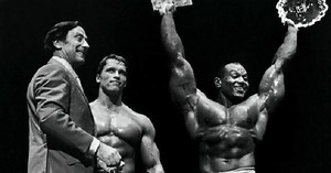 Rest-Pause Set for Hypertrophy: Benefits, Examples & More