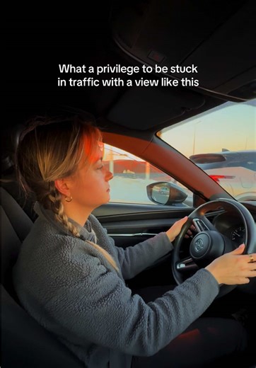 What a privilege to be stuck in traffic at sunset ✨ #portugal #sunset #goldenhourglow #freedom #roadtrip