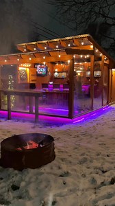 Bumping out my backyard bar and adding marine vinyl #backyardbar #mancave #sheshed #gardenpub | Matt Thompson