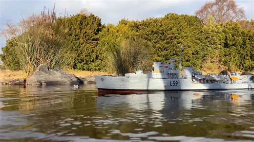 56K views · 2K reactions | Sailing on the top pond due to a bit of ice! | Dundee Model Boat Club | Facebook