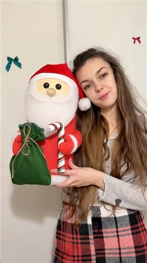 DIY Santa Claus 🎅🎄| Turning simple things into Christmas magic 💫