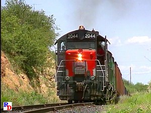 Some nice EMD "music" from a trio of old GP20 locomotives employed by the Arizona Eastern Railway. From the Pentrex show "Arizona’s Shortline Railroads" https://rfd.video/AZSL | Railfan Depot