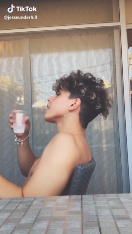 Understanding Communication in Everyday Life