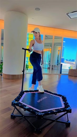 ✨ Why Rebounding is Essential After 40 ✨ As we move into our 40s and beyond, our bodies and hormones begin to change — and so does the way we should move. Rebounding offers a gentle yet powerful way to support overall health, energy, and longevity. 🌿 💓 1. Protects Joints While Strengthening Muscles Rebounding provides a low-impact workout that’s kind on the knees, hips, and back — while still engaging every muscle group. It builds strength and stability without the wear and tear of high-impact