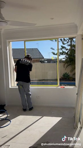 Aluminium Window Painting on TikTok