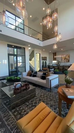 High ceilings are a must… 🙌 #interiordesign #homedesign #newhome