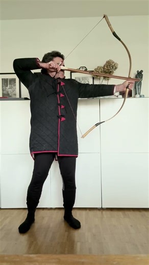 Guardians of Iran - Shooting an Arrowguide #archery