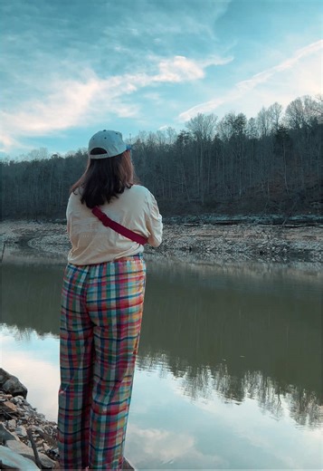 Hello? 🐟 🎣 #kentucky #outdoors #lakecumberland #girlswhofish | Lake Cumberland