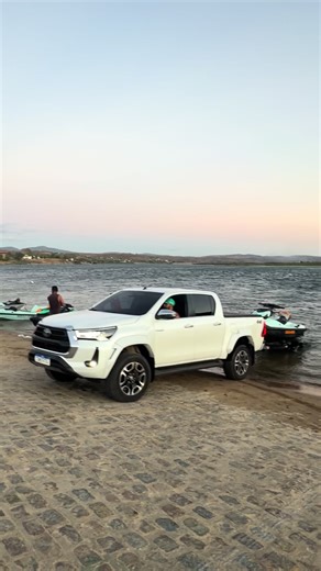 Hilux Adventures on Jet Skis: Riding the Waves