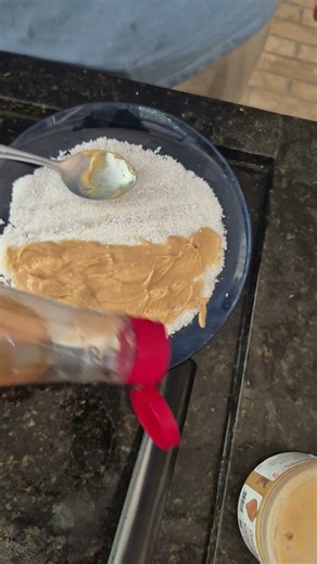 Brazilian Tapioca With Acai, Peanut butter & Banana