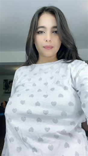 Areeli Ferrer (@areeliferrer_)’s videos with Pues Que Pues - Alemán