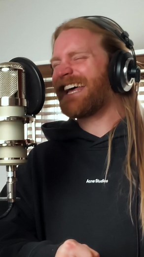 Sam Ryder Returns to His Roots for an Emotional Performance | Space Man