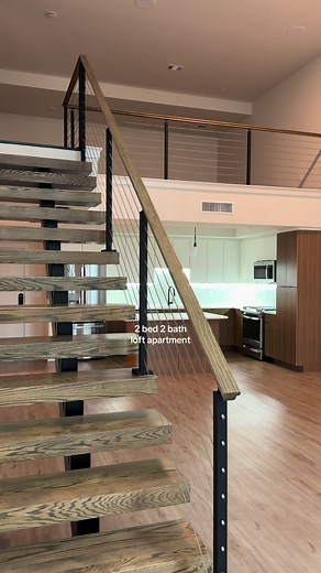 Split Level Loft Houston – 2 Bed 2 Bath Downtown Apartment