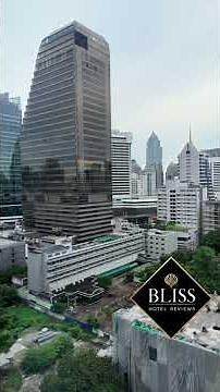 Aira Hotel Bangkok Sukhumvit 11 - Premier King room with City View (ROOM TOUR)