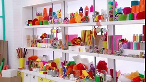 Introducing… THE WALL OF WONDER! | Big Fun Crafty Show | Universal Kids