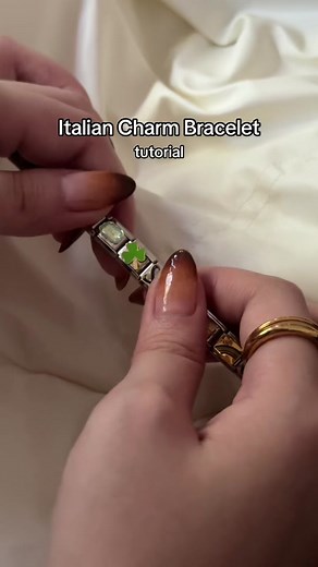 the tutorial you've been waiting for 🙈✨ super easy to rearrange and adjust your italian charm bracelet ✨ #italiancharmbracelet #italiancharmdiy #diybracelettutorial #diybracelet #italiancharms #charmbracelet