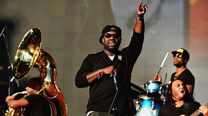 "Doin' It Again" (2010) - Rolling Stone Australia