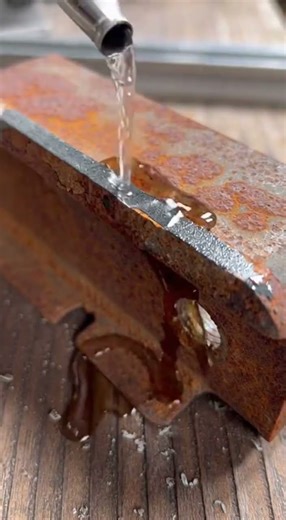 This Rusty Metal Transformation Is Unbelievably Satisfying 😳 | Extreme Cleaning ASMR