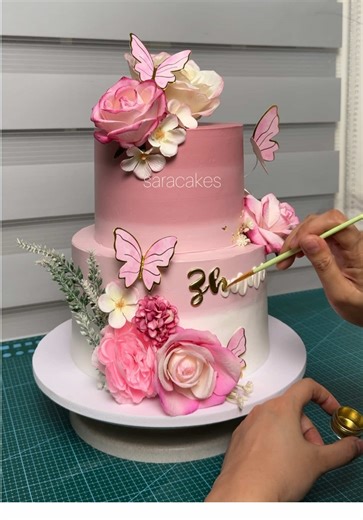 Creative 18th Birthday Cake Ideas by Home Bakers