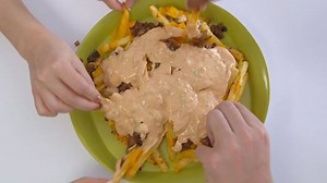 10M views · 14K reactions | Homemade In N Out Animal Style Fries LIKE Cooking Panda for more delicious videos!!! | Cooking Panda | Facebook